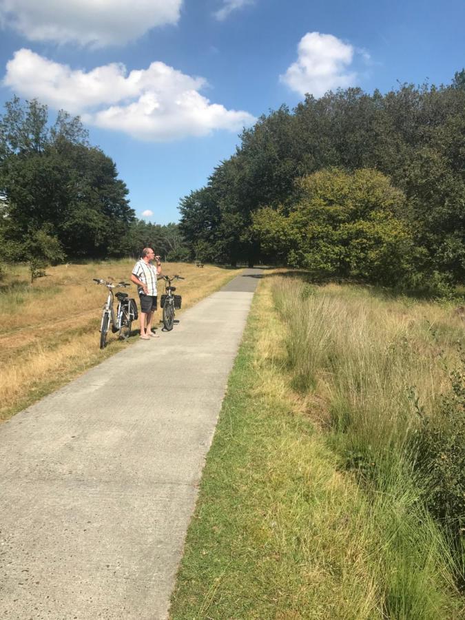 Sfeervol Chalet In Drenthe Bij Het Dwingelderveld Villa Spier Exteriör bild